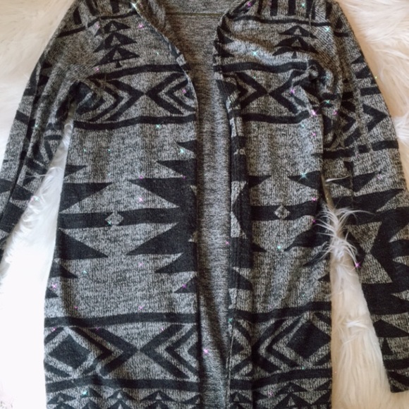 Cardigan - Picture 1 of 1